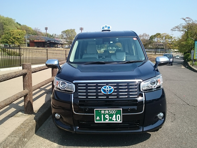 JPN TAXIの正面